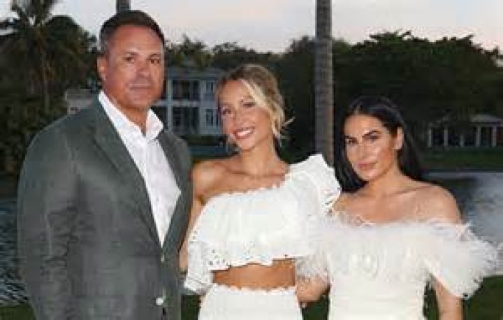 'Crazy' Alix Earle and her mom are 'same person' with similar 'red flags'