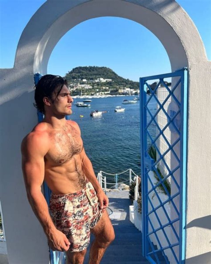 
Andre Cornell Olivo Height, Weight, Net Worth, Age, Birthday, Wikipedia, Who, Instagram, Biography 