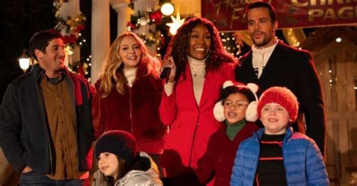 Are there any Tim Allen Christmas movies on Netflix?