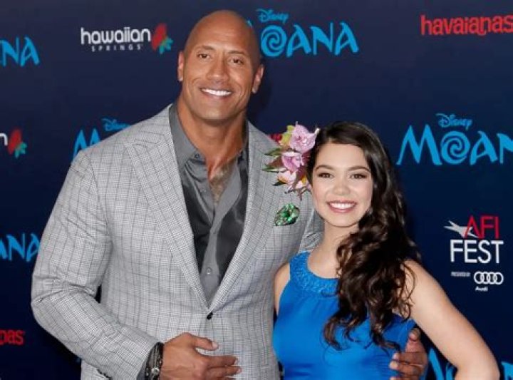 Auli'i Cravalho's Boyfriend 2023| Who's Auli'i's Dating Partner?